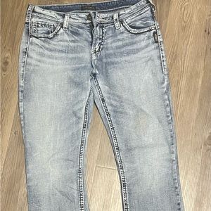 2pairs of silver jeans brand new
